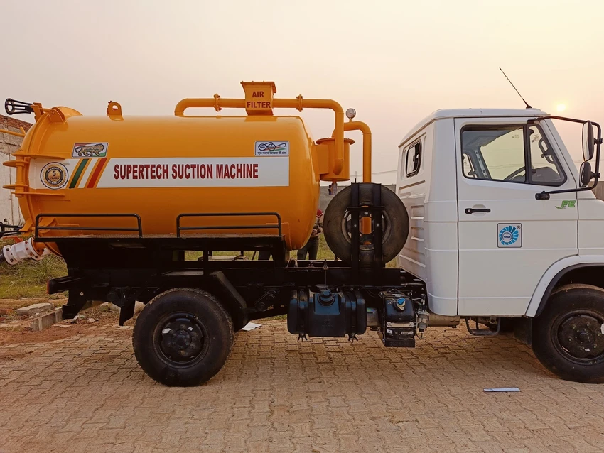 Suction Truck